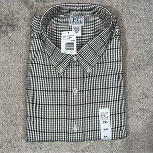 Field gear button up men’s shirt XXL NWT